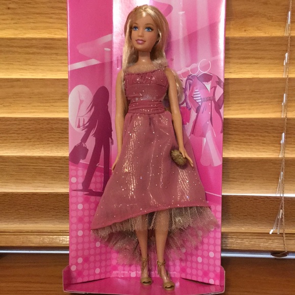 Mattel Other - Year 2007 Barbie Fashion Fever Series 12” doll set new in the box